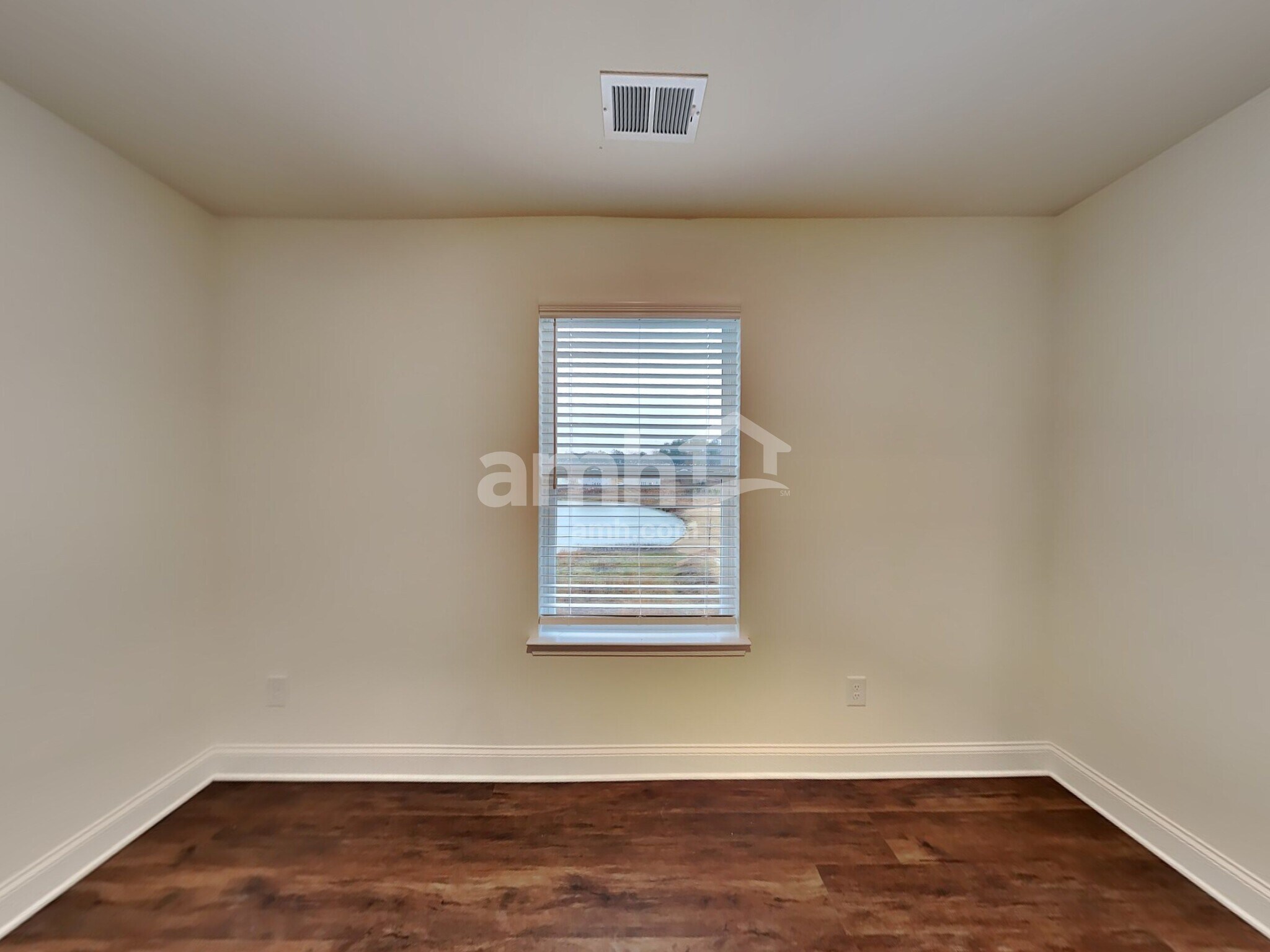 Building Photo - 2003 Windsor Park Ave