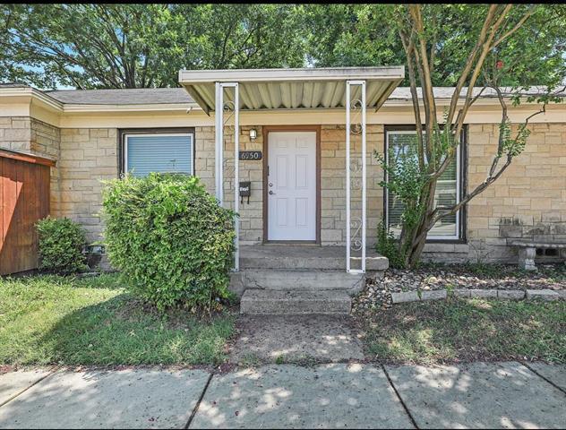 Primary Photo - 6950 Hillcrest Ave