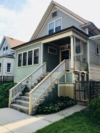 Building Photo - 1121 S East Ave