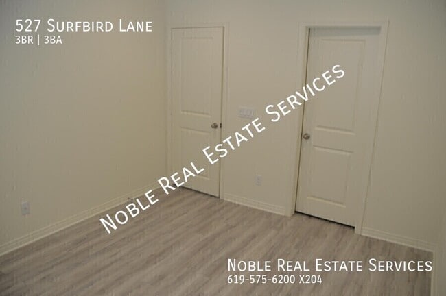 Building Photo - 527 Surfbird Ln
