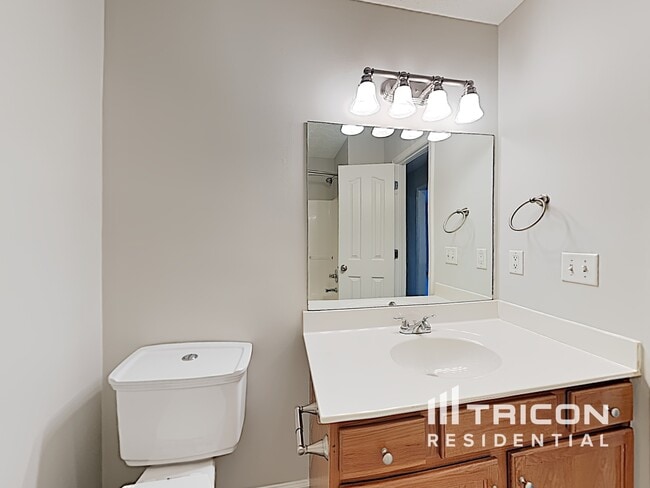 Building Photo - 1138 Nahanee Ct