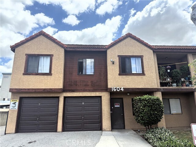 Primary Photo - 1604 S Gladys Ave