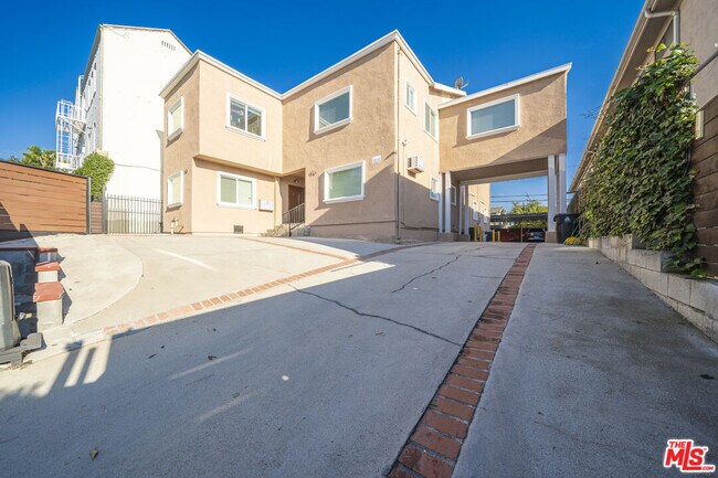 Building Photo - 136 N Rampart Blvd