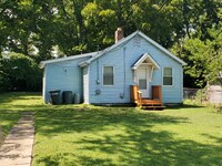 Building Photo - 2721 Pasteur Ave