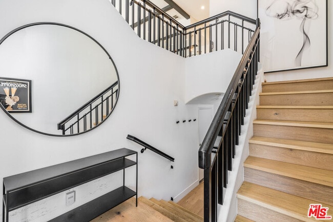 Building Photo - 5732 S Celedon Creek