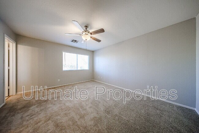 Building Photo - 15312 W Watson Ln