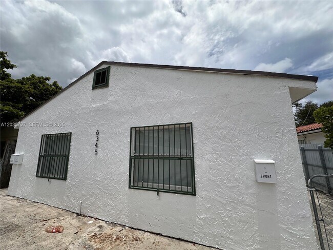 Building Photo - 6345 N Miami Ave