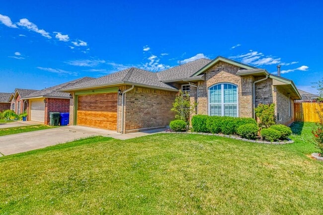 Building Photo - Beautiful three bedroom home with in-ground storm shelter!