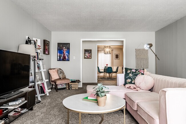 Building Photo - 6503 Park Central Way