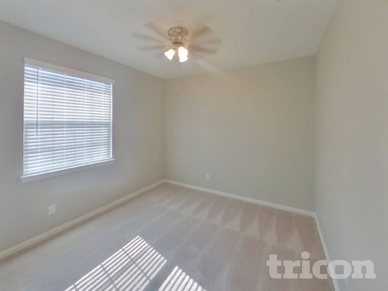 Building Photo - 219 Jenkinson Dr