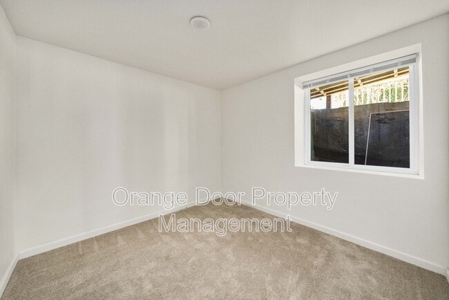 Building Photo - 5101 N 45th St