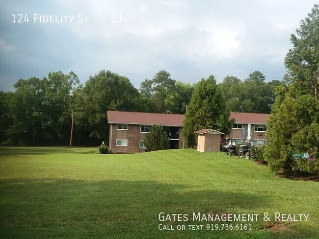 Building Photo - 124 Fidelity St
