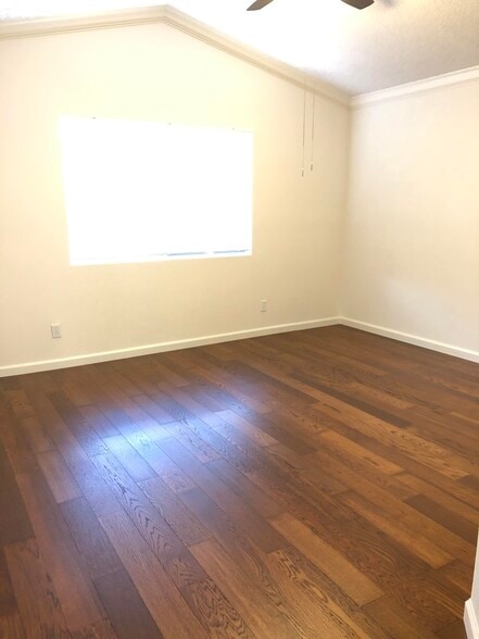 Building Photo - 147 Coventry Dr