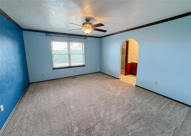 Building Photo - 14212 Mt Vernon Pl