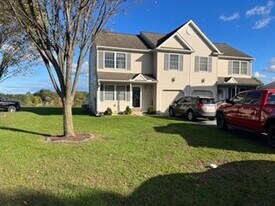 Building Photo - 1 Creekside Dr