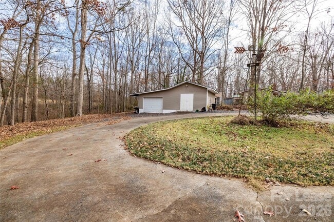 Building Photo - 24752 Kates Dr