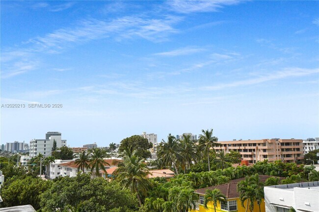 Building Photo - 8233 Harding Ave
