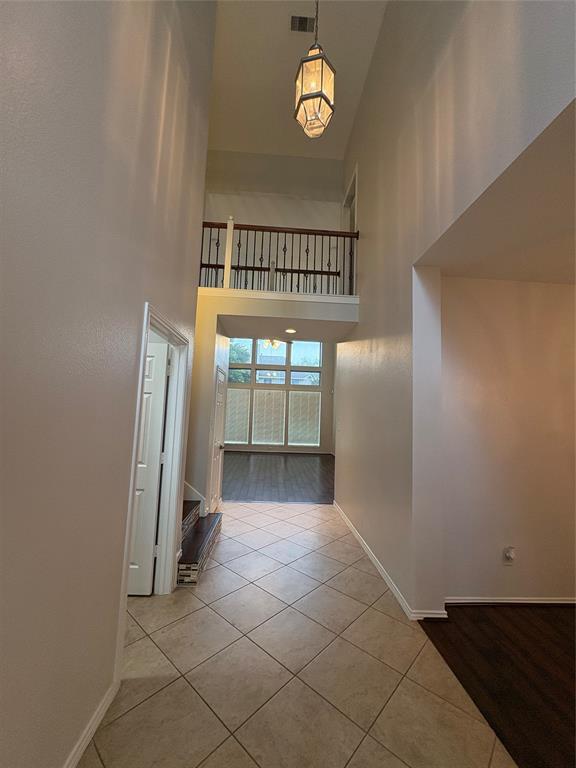 Building Photo - 13002 Orchard Green Dr