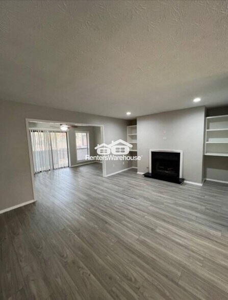 Building Photo - 401 Wynnes Ridge Cir SE