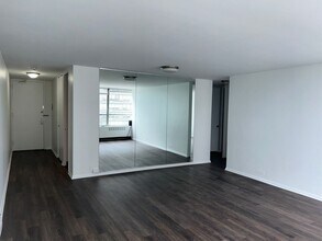 Building Photo - 4800 S Chicago Beach Dr