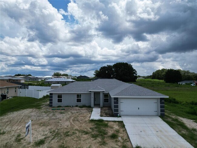 Primary Photo - 107 N Buchannon Terrace