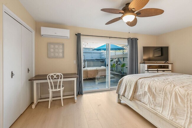 Building Photo - 3460 Carlsbad Blvd