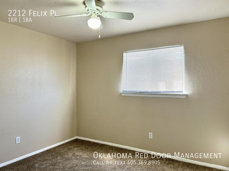 Building Photo - 2212 Felix Pl