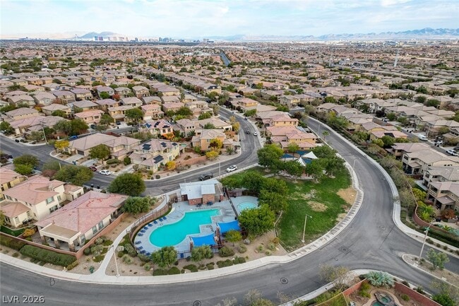 Building Photo - 5385 Bristol Bend Ct