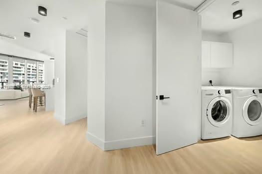 Building Photo - 100 South Pointe Dr