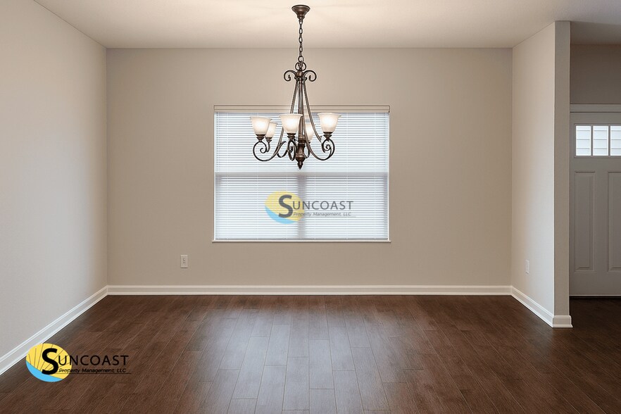 Building Photo - 1824 Navaho Ave