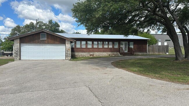 Primary Photo - 198 Happy Cow Ln