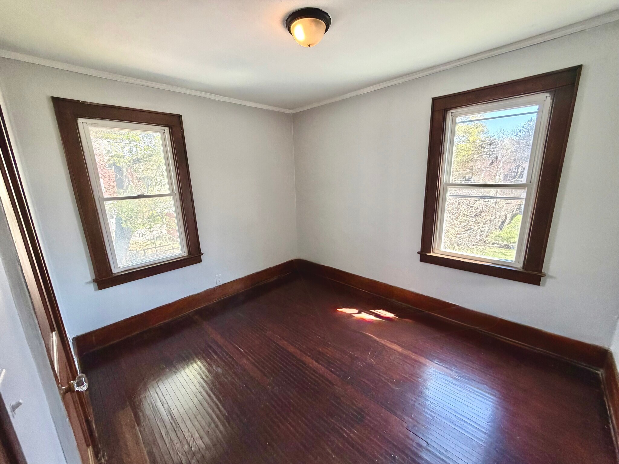 Bedroom 1 - 142-144 Ohio St