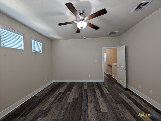 Building Photo - 712 Gristmill Dr