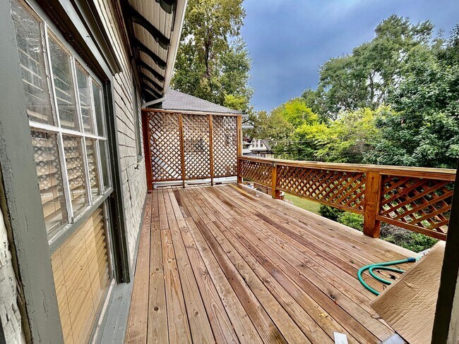 Building Photo - 3415 Locust St