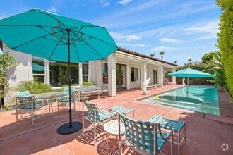 Building Photo - 61185 Soaptree Dr