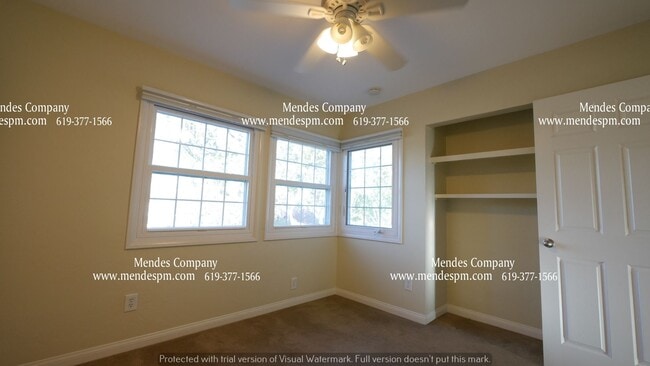 Building Photo - 3709 Lotus Dr