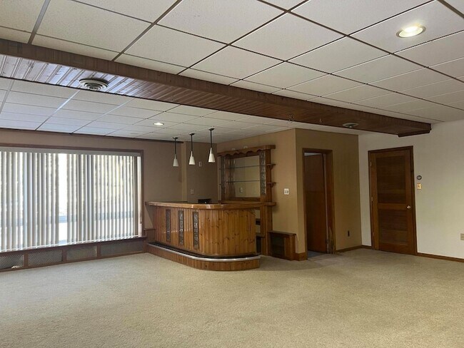 Building Photo - 706 E Catawissa St