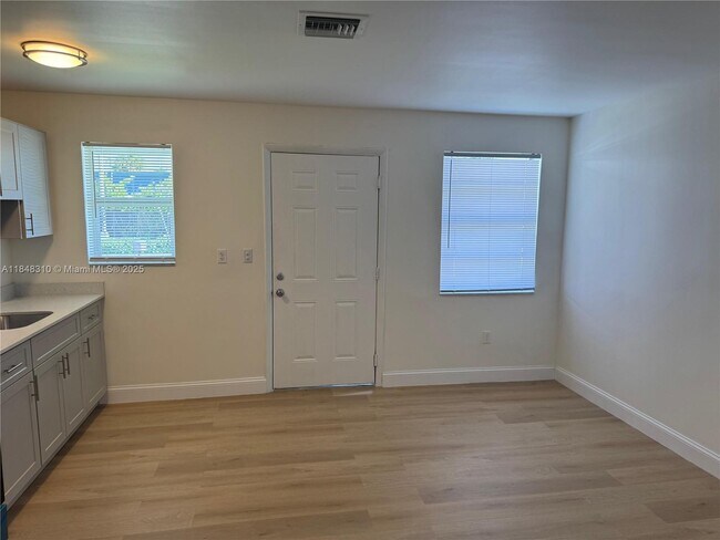 Building Photo - 10541 SW 184th St