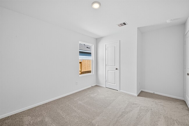 Building Photo - 5211 Esperanza