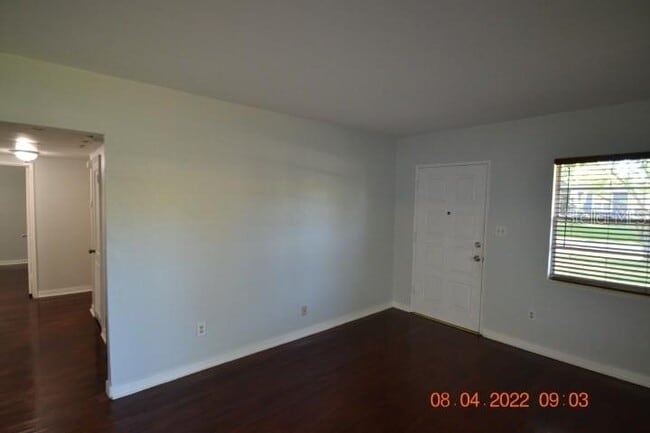 Building Photo - 2801 Sanders Dr