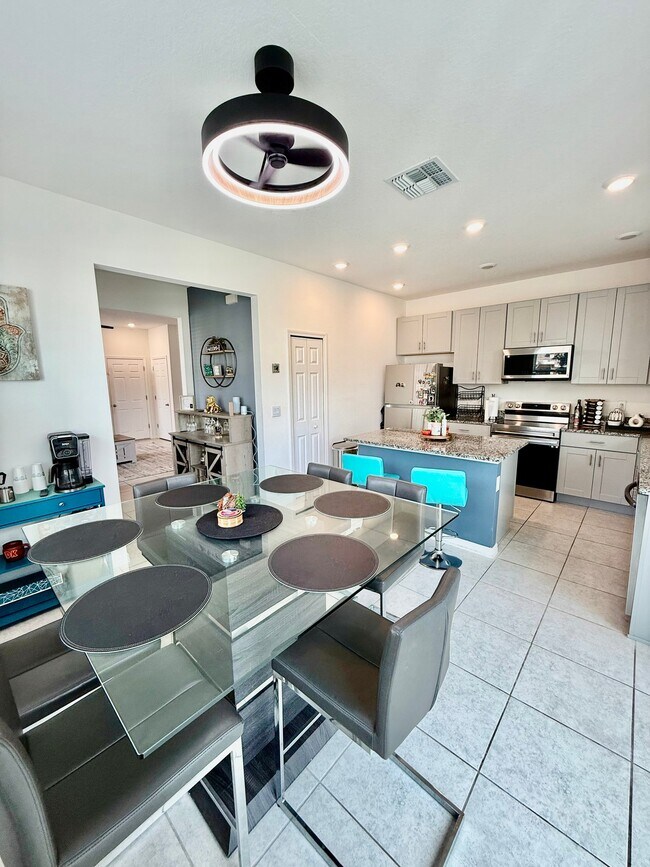Building Photo - 34225 Rogallo Ln