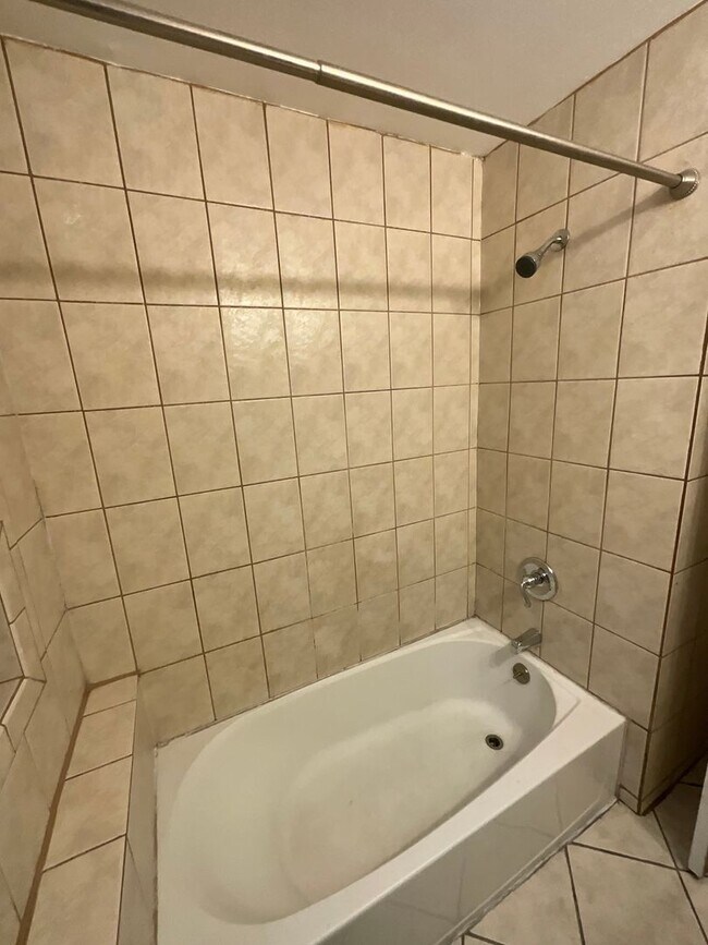 Building Photo - 2445 N 50th St