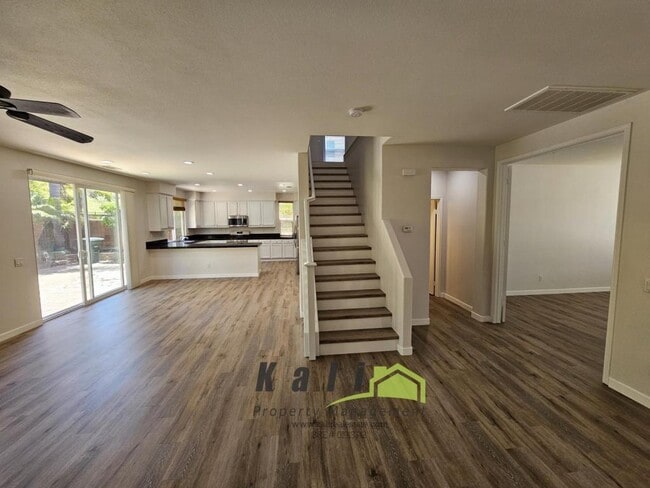 Building Photo - 359 Circulo Coronado