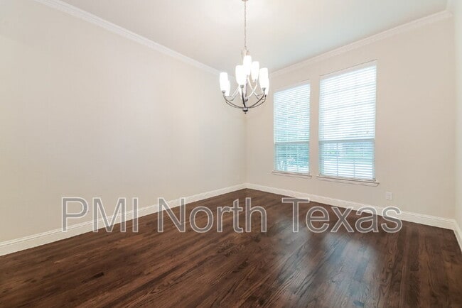 Building Photo - 4391 Argyle Ln