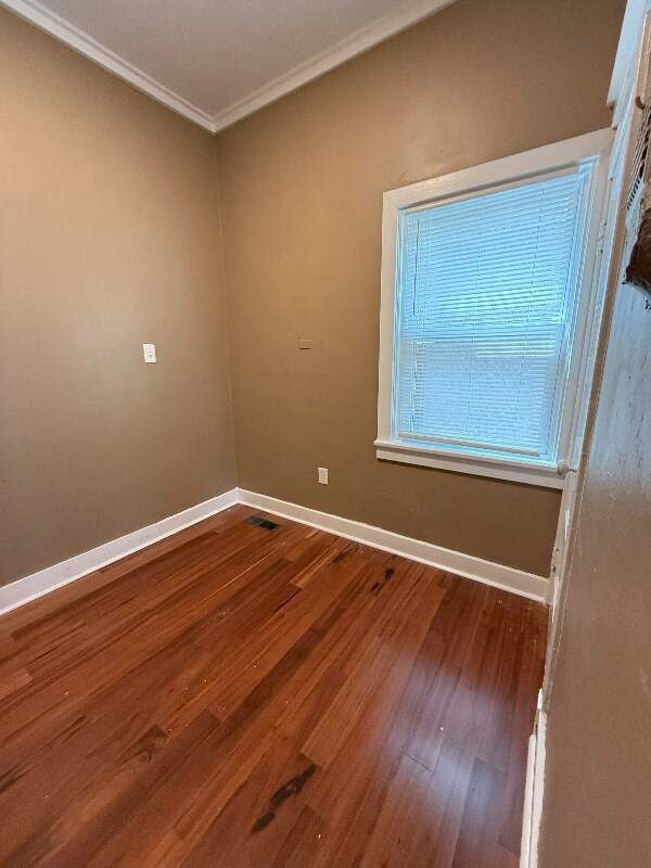 Building Photo - 218 Frederick Ave