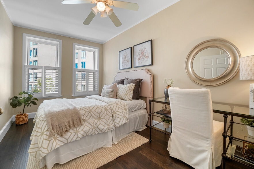 Guest bedroom - 117 Saint Botolph St