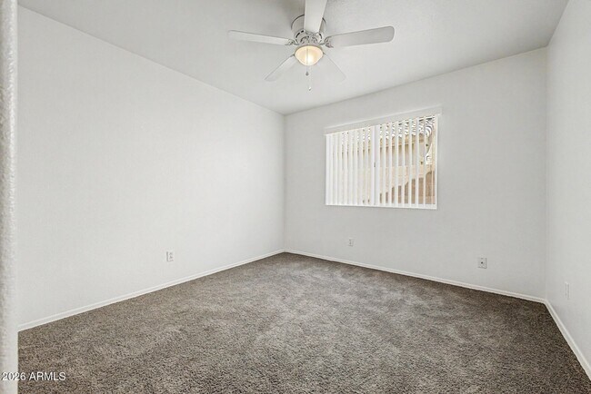 Building Photo - 851 W Palo Verde St