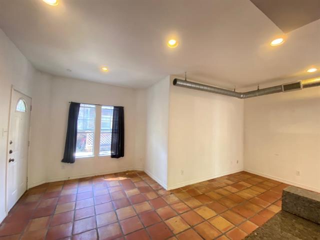 Building Photo - 4027 Herschel Ave