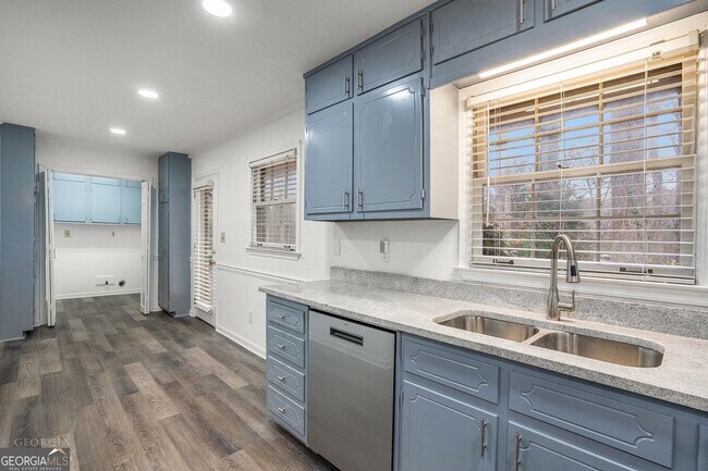 Building Photo - 3343 Spring Meadow Ct