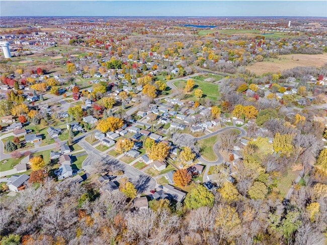 Building Photo - 112514 E Washington Ln